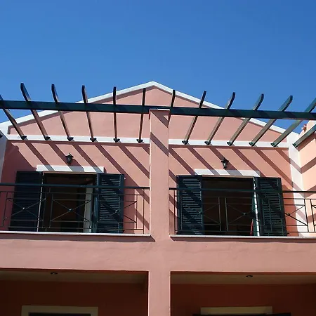 Ionian Breeze * Frínion