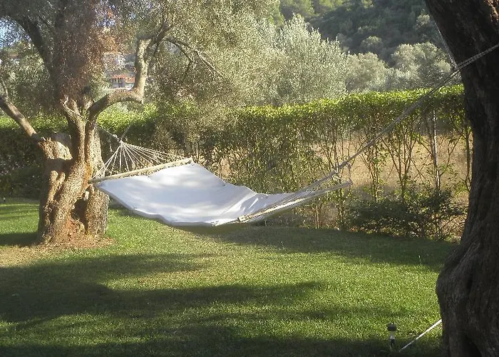 Ionian Breeze Fríni